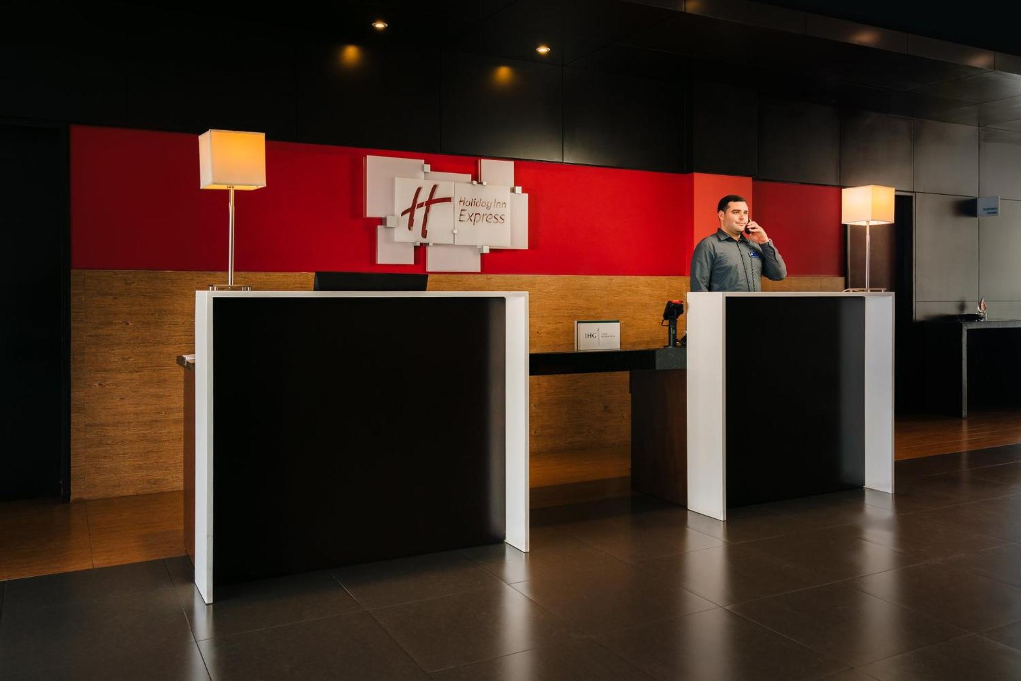 Holiday Inn Express Tegucigalpa By Ihg Exterior foto